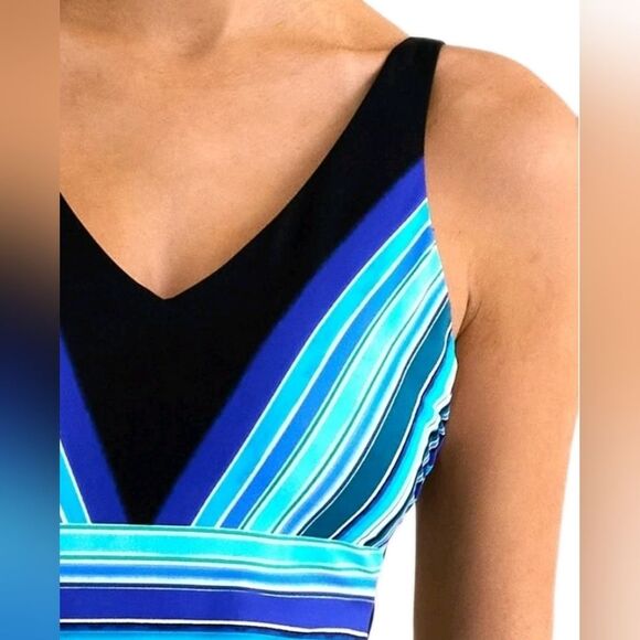 Embrace Your Curves Miracle Brands Women's L Georgia 1pc Swimsuit High Tide NWT - Picture 4 of 6